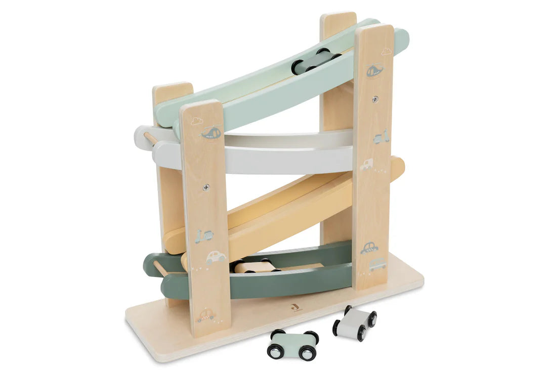 Wooden racetrack - on the Go