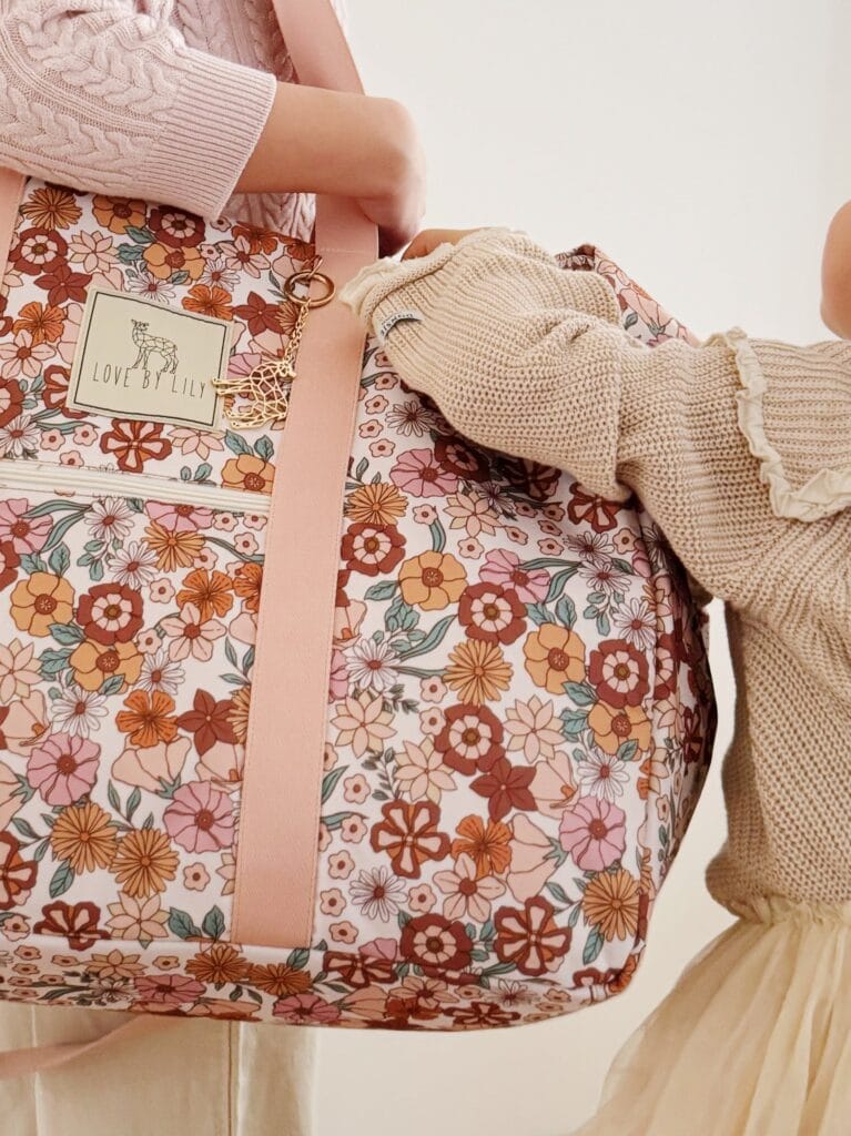 Travel Mom Bag - Flowers