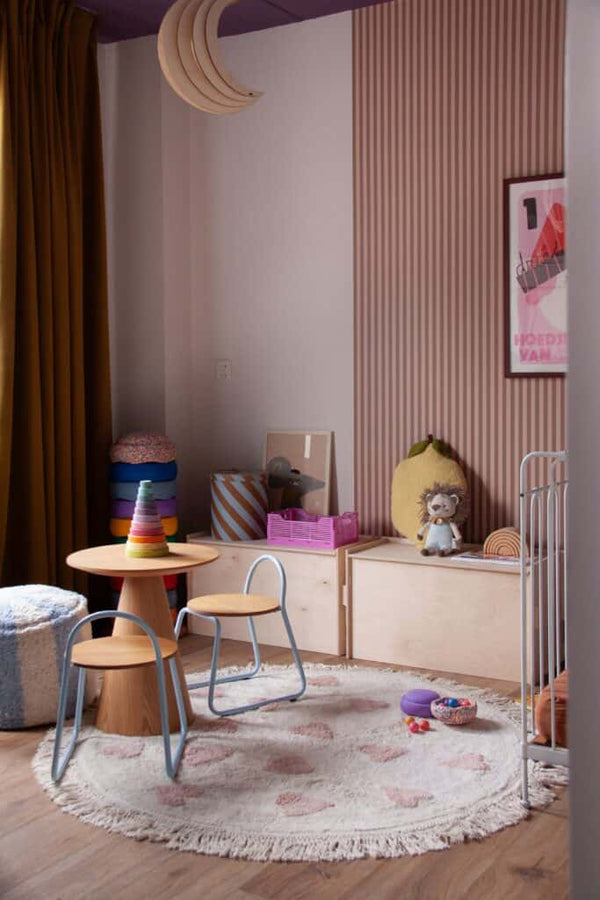 Rosy Hearts rug (⌀ 140)