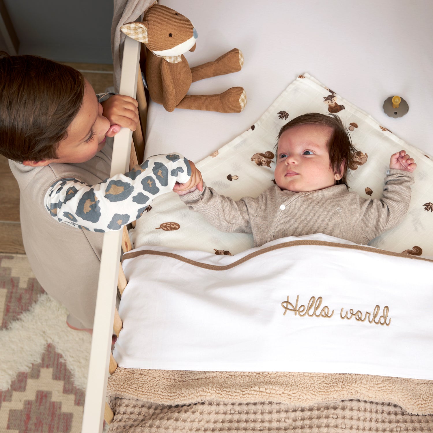 Baby bed crib sheet (100x150 cm) - Love you to the Moon & Back