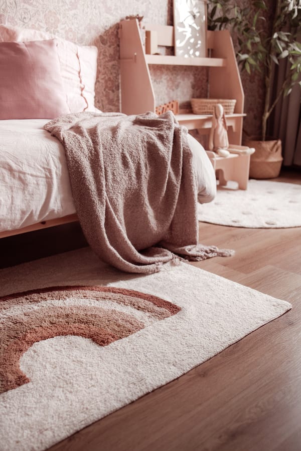 Rainbow rug (90x140)