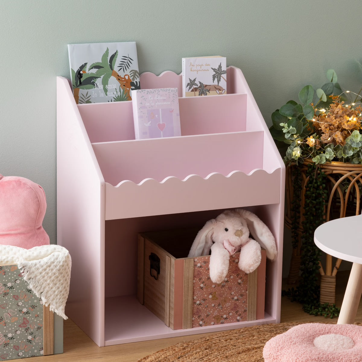 Antea Pink Bookcase