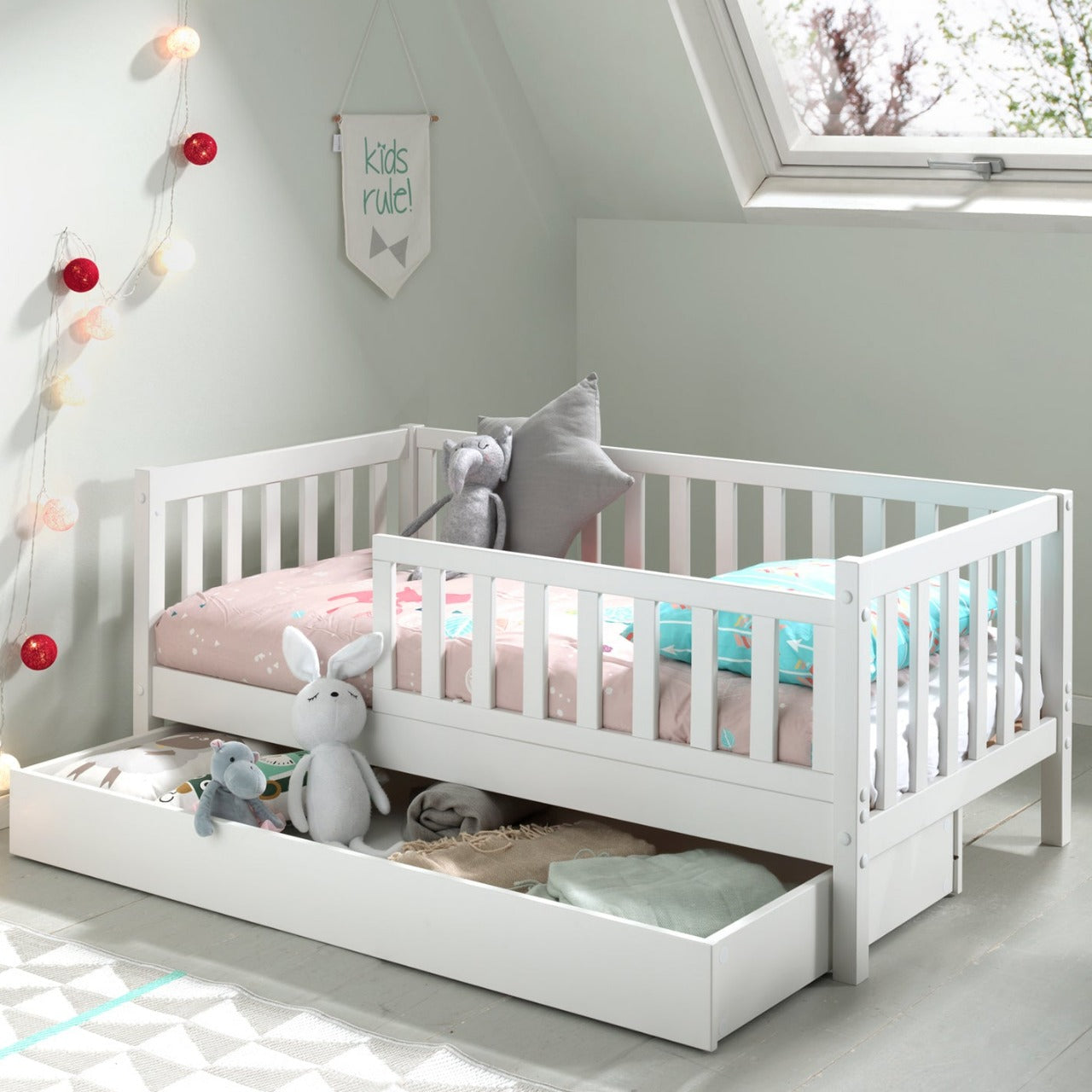 Toddler bed 70x140 with or without matching bed drawer - white