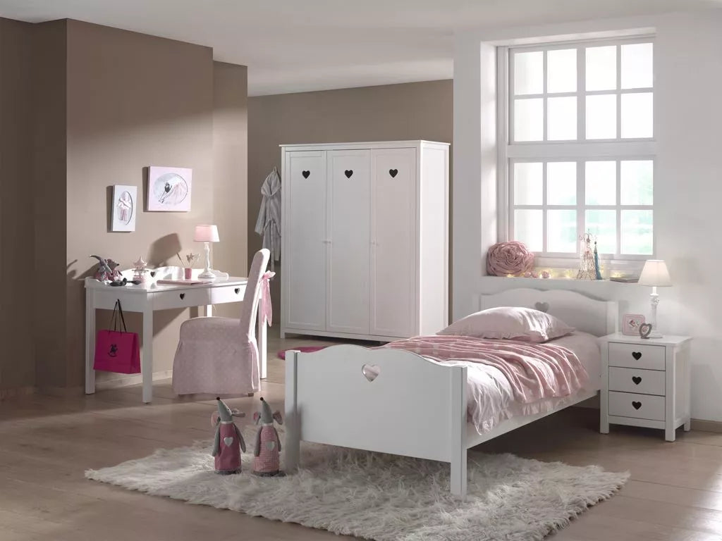 Amori 3-door wardrobe - White