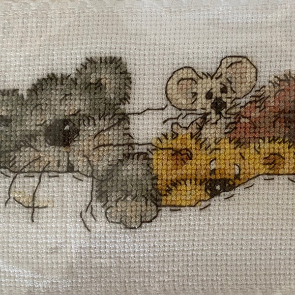Geborduurd ledikantlaken (uniek item - handwerk)