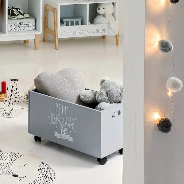 Toy box with wheels