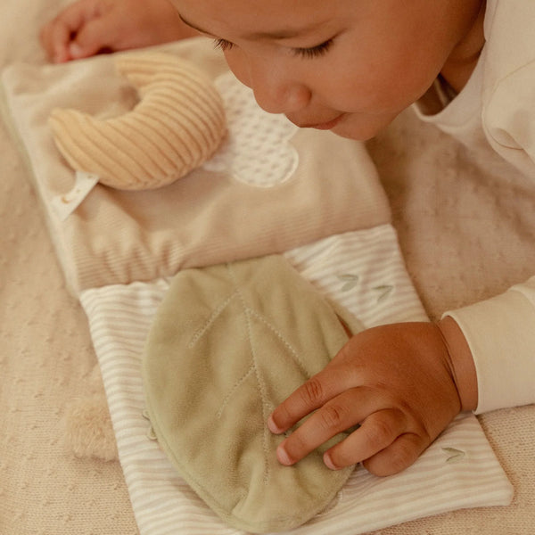 Stroller Book - Newborn Naturals