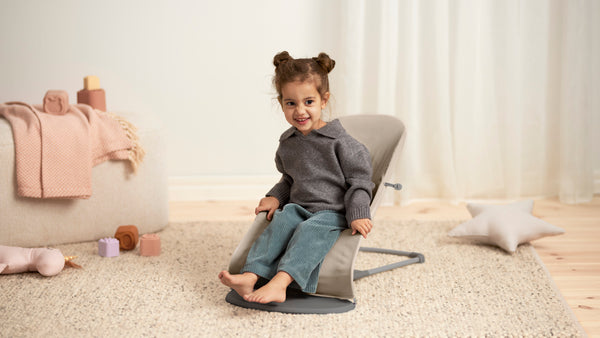 Wipstoel Bliss (0-2 jaar) - Tri-fabric Soft Sand Grey (2-in-1)