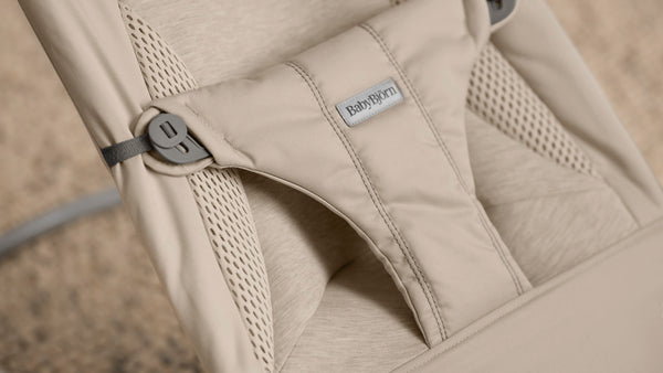 Wipstoel Bliss (0-2 jaar) - Tri-fabric Soft Sand Grey (2-in-1)