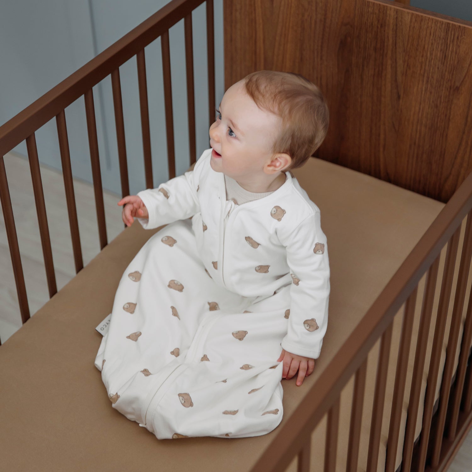 Round sleeping bag with fixed sleeves - Sweet Hearts Sand (1.0 TOG)