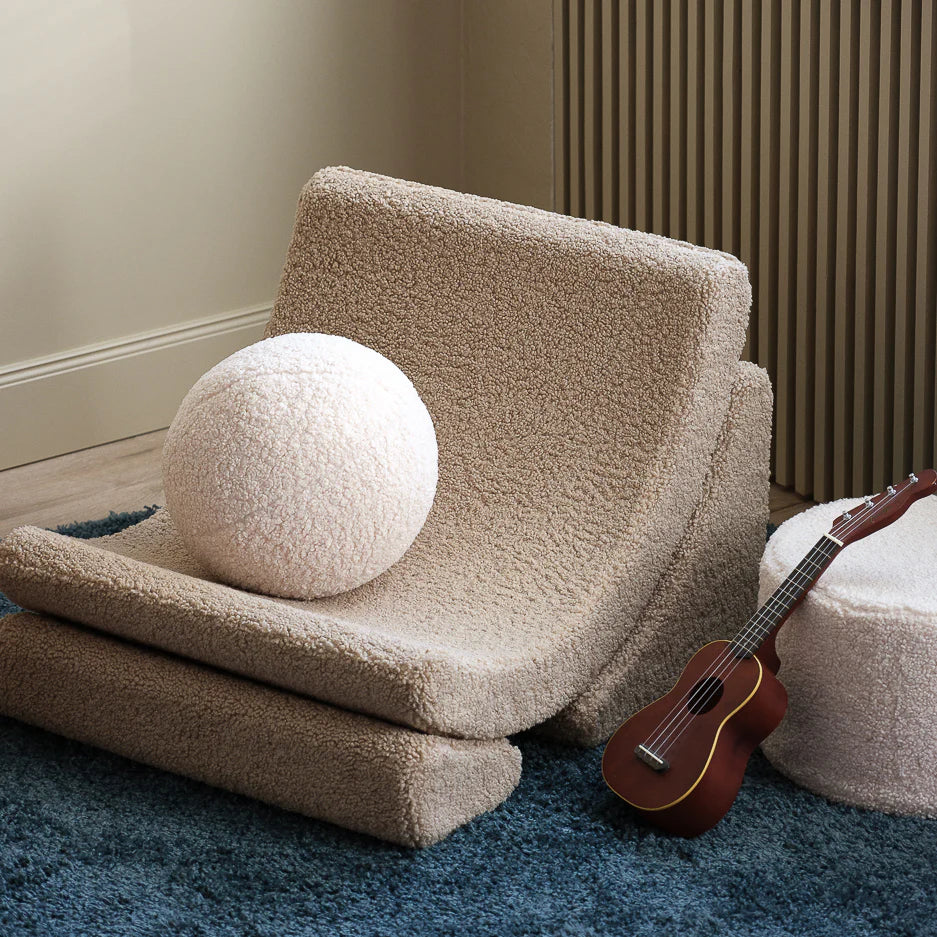 Moon Chair - Teddy Biscuit