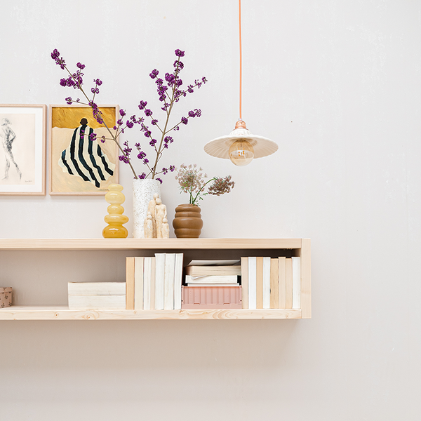 Kyra wall unit