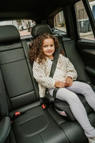 Booster Kikk from Novi Baby (ages 7/8 and up)
