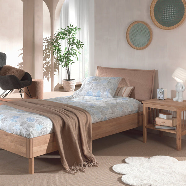 Forrest eiken bed met nachtkastje