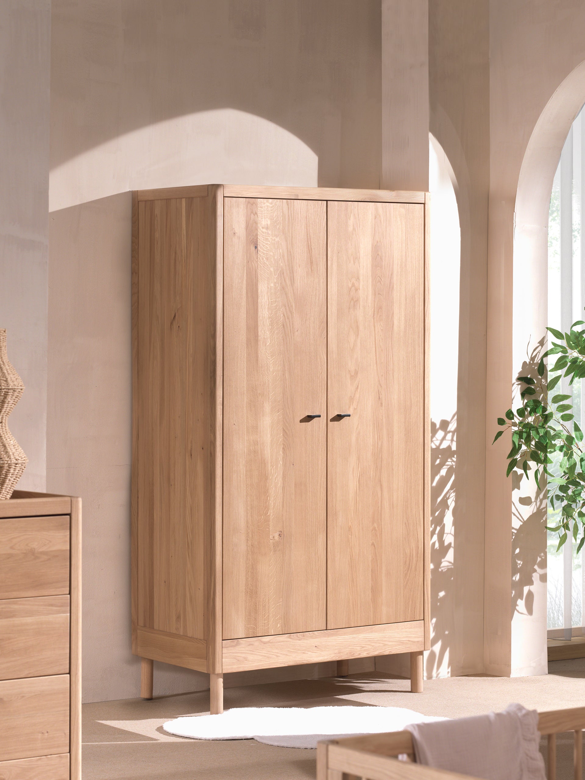 Forrest 2-door wardrobe - Oak