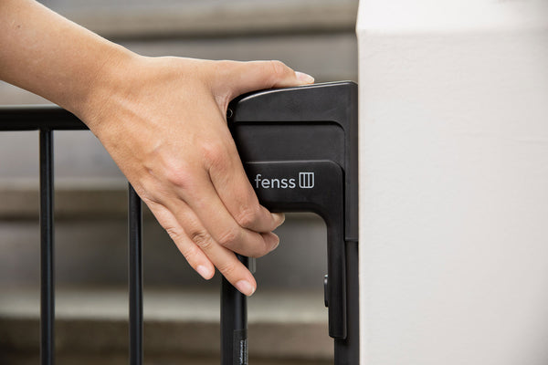 Fenss Safetydoor stair gate - Matt Black (metal)