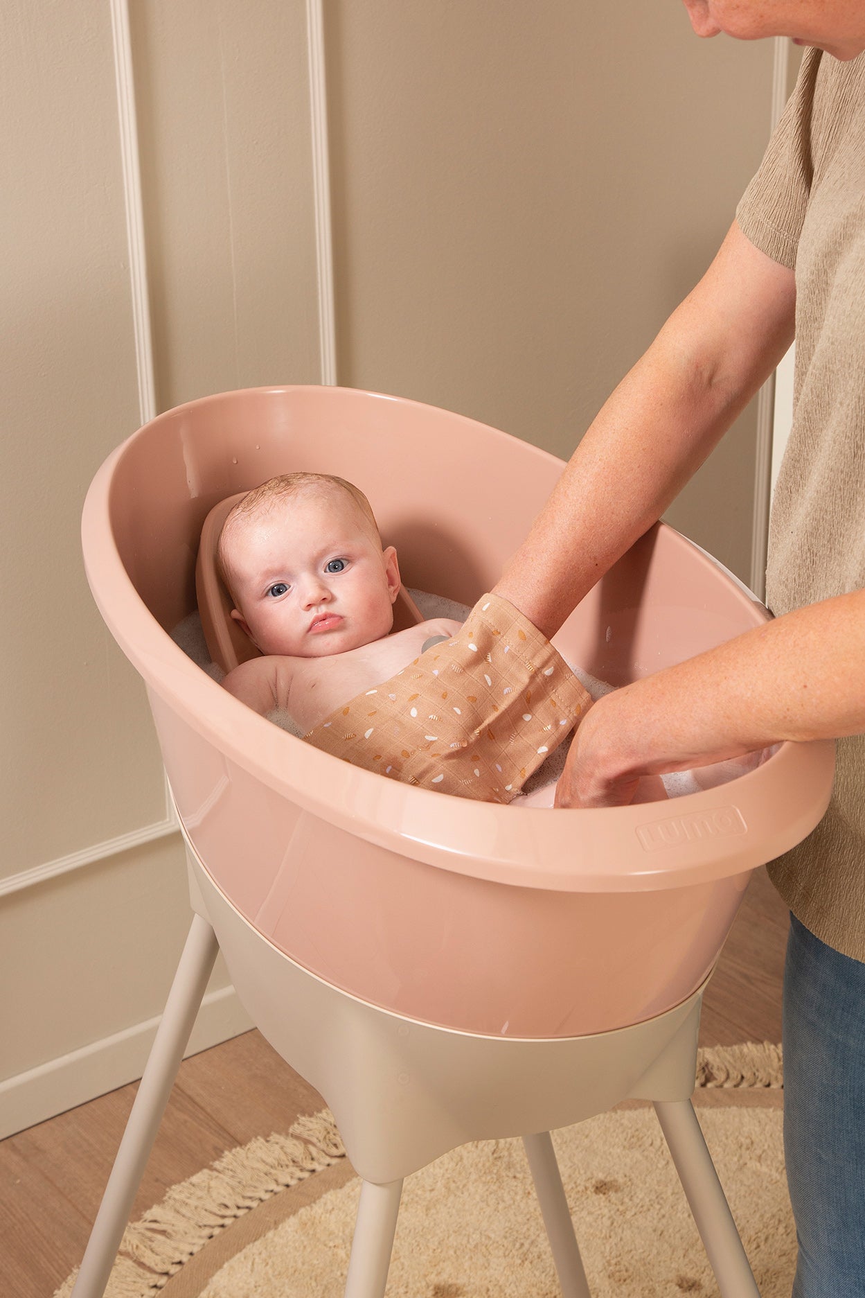 Bad Blush Pink + badstandaard Almond