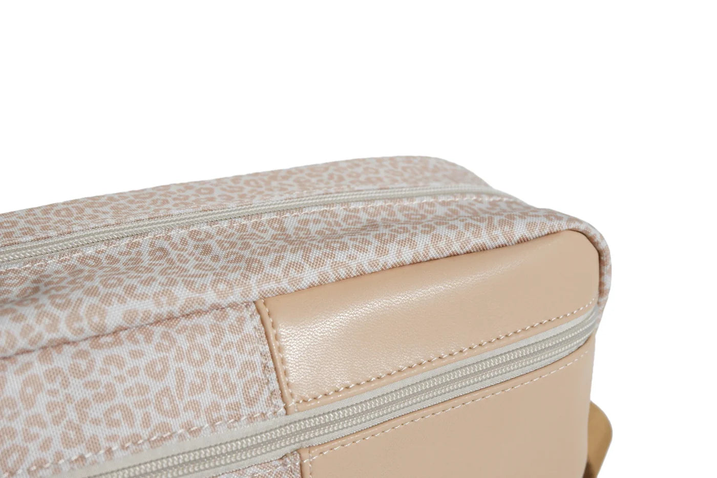 Lily Pocket - Latte Leopard