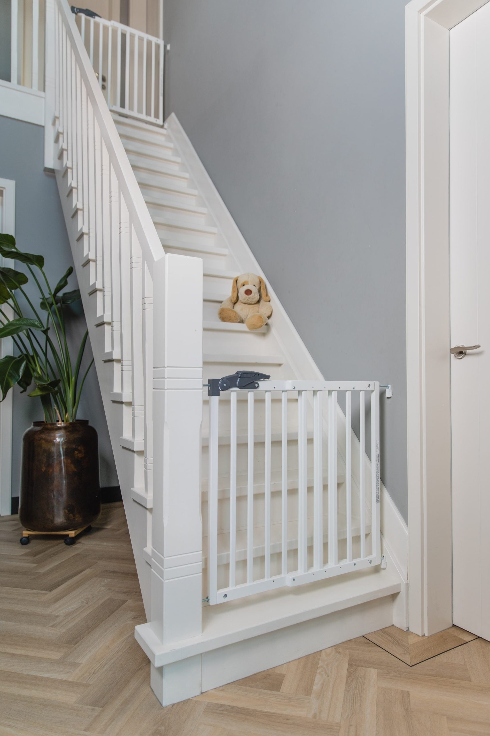 Fenss Stair Gate Oslo - White (wood)