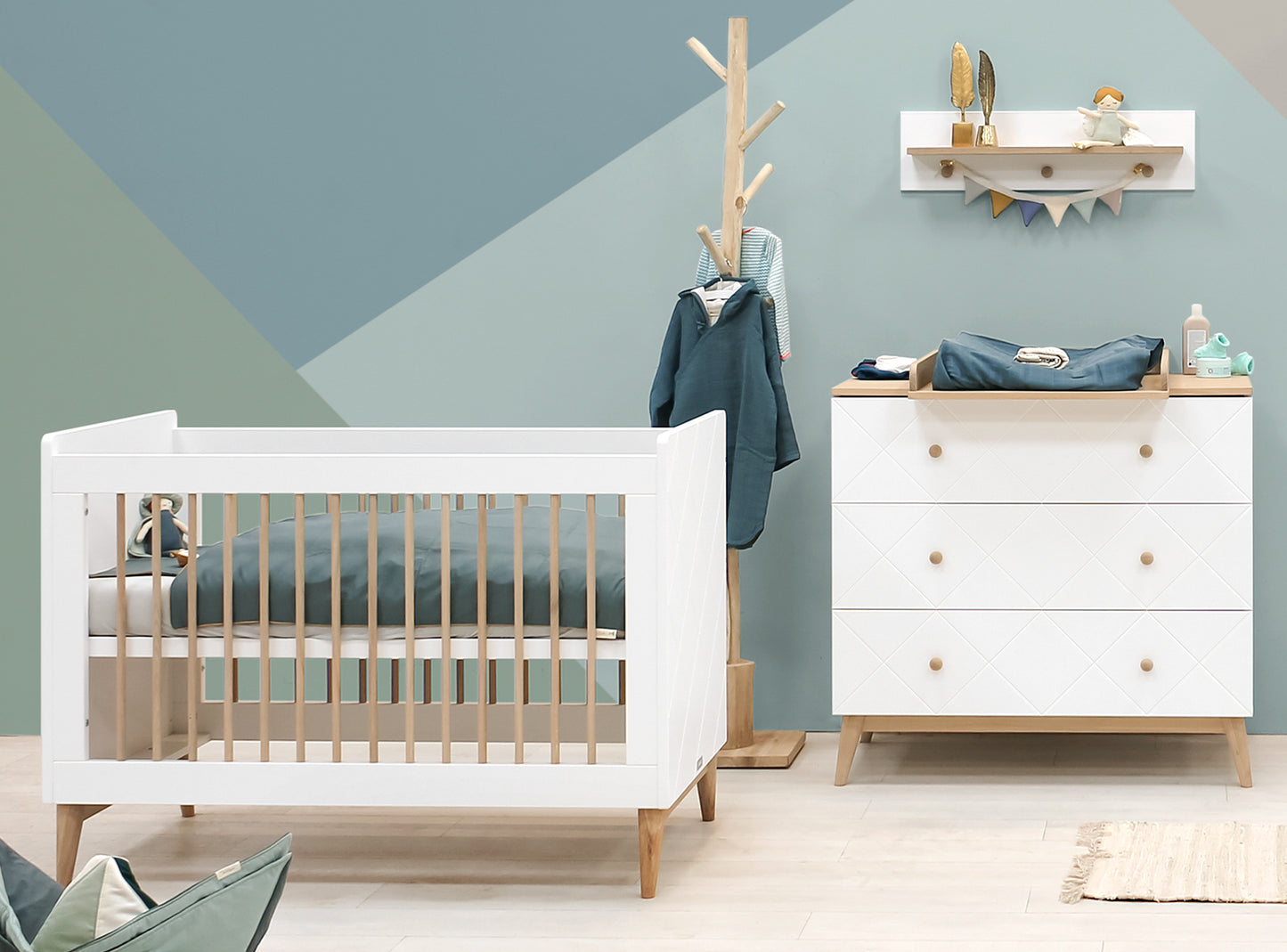 Bopita 3-piece baby room Paris (bed incl. mattress, chest of drawers and cupboard)