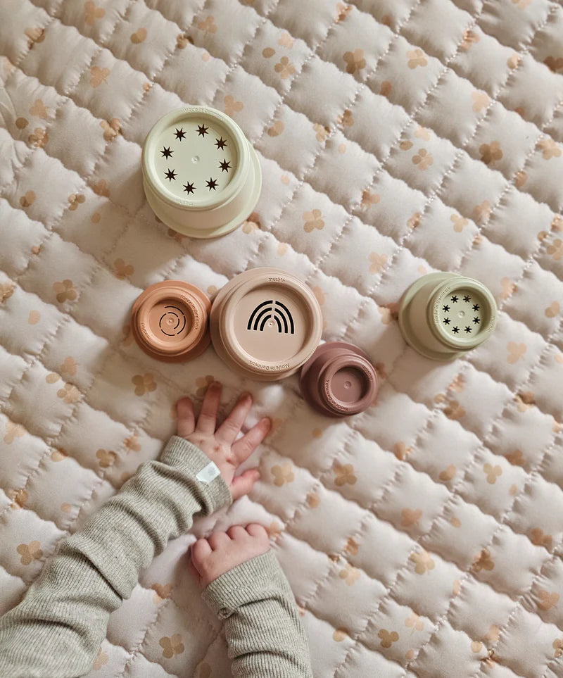 Play mat Loft Sunny Clovers (200x150 cm)