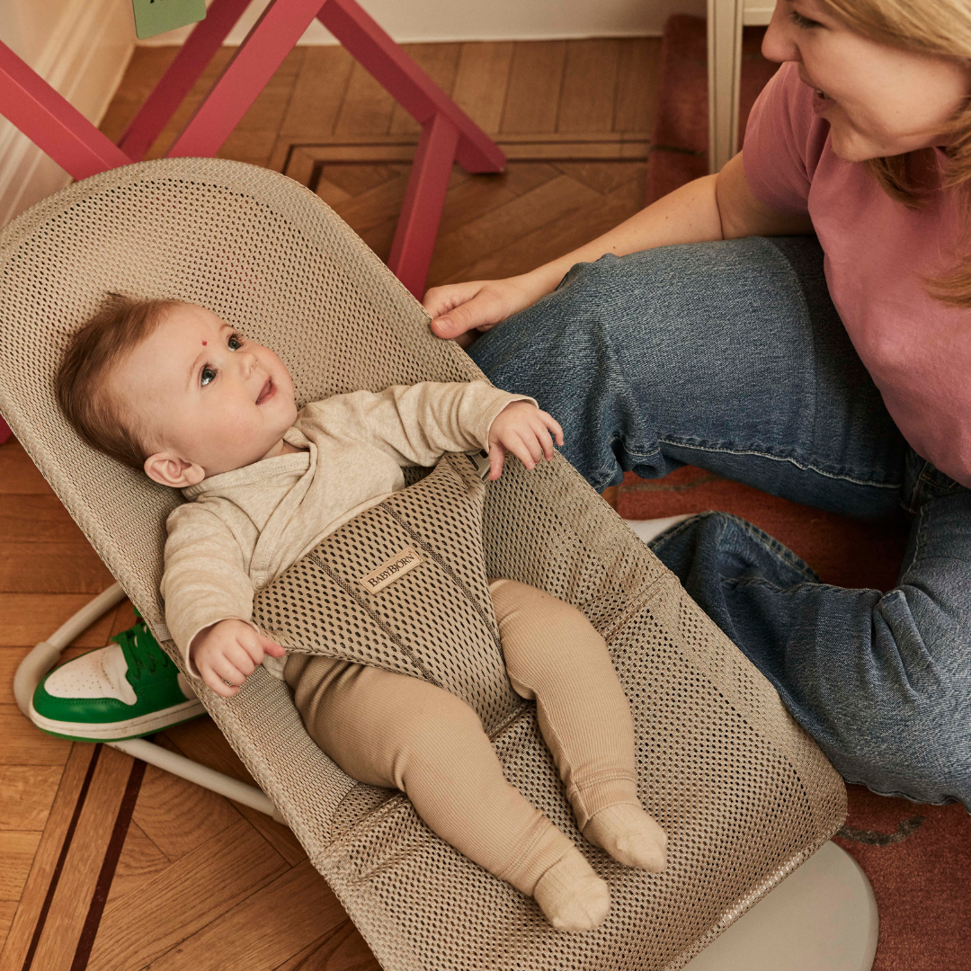 Wipstoel Bliss (0-2 jaar) - Mesh Grey Beige (2-in-1)