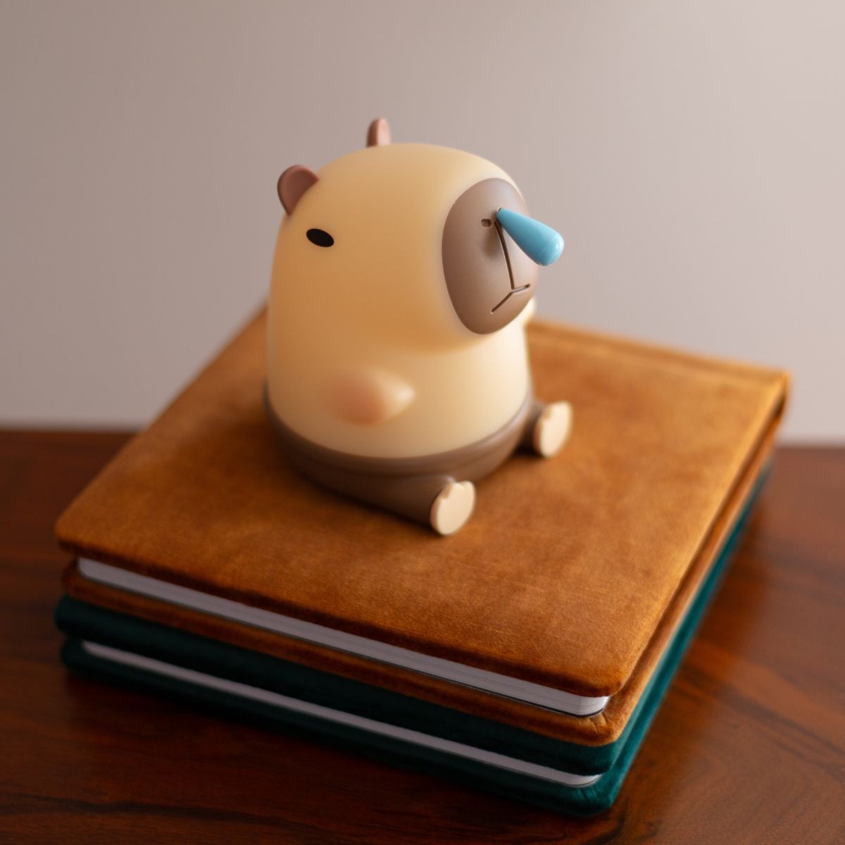 Capybara Snotty Night Light (USB)