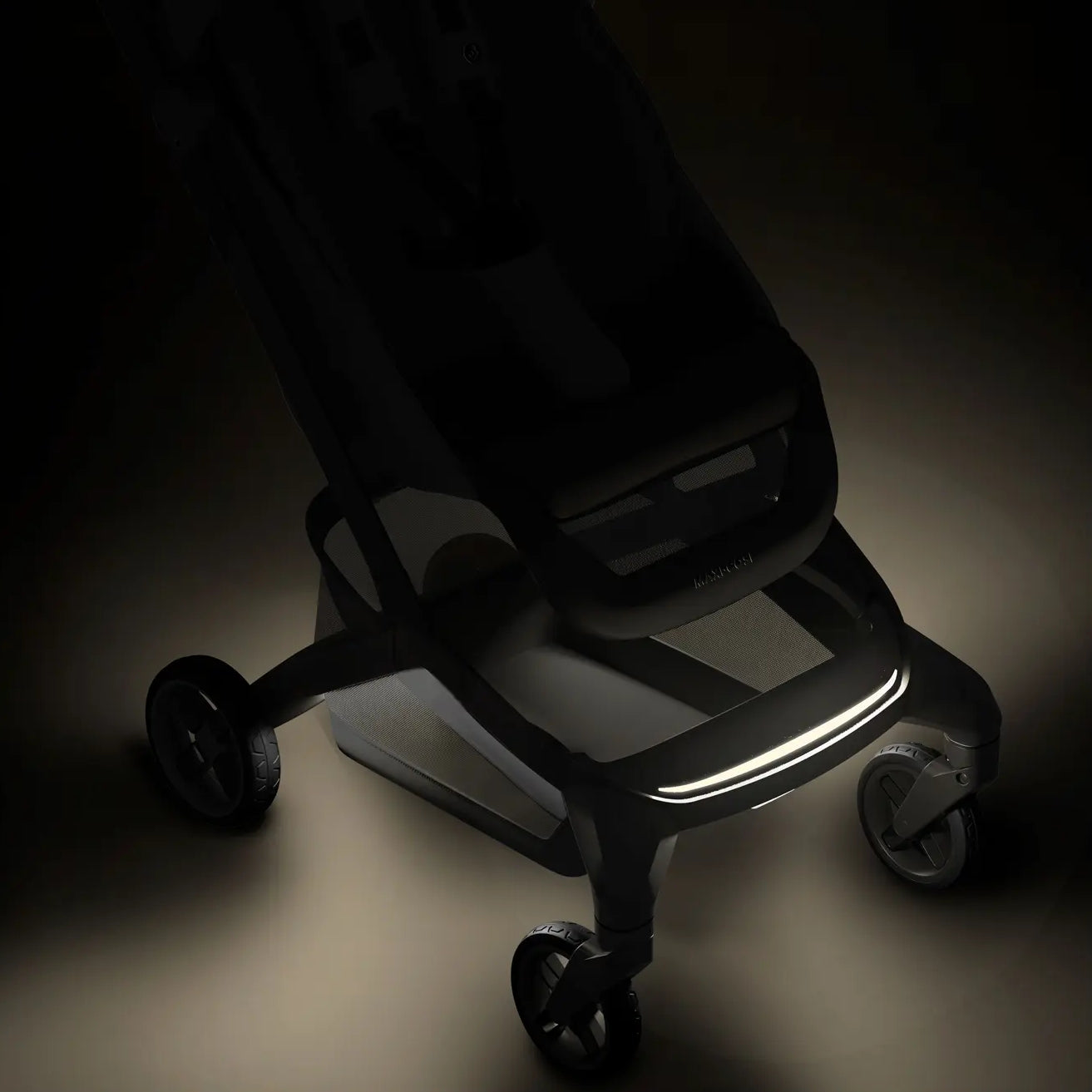 Fame Cabin - Onyx Black
