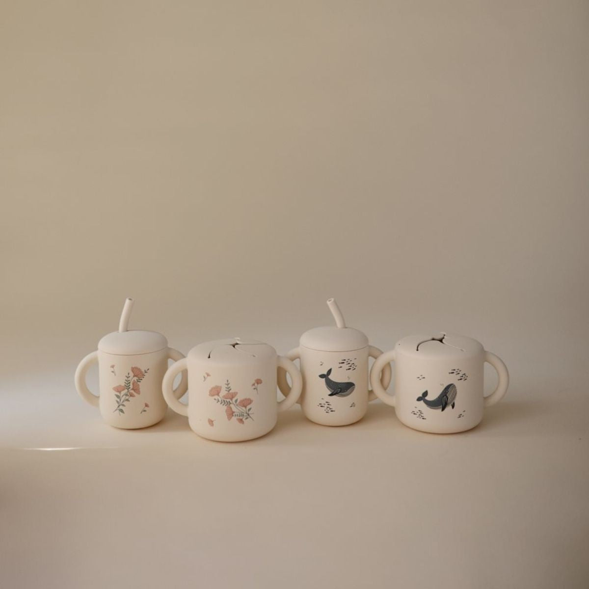 Sippy cup with straw