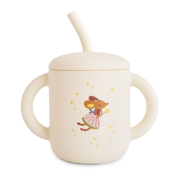 Sippy cup with straw